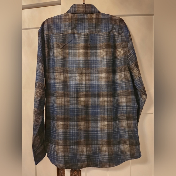 Saks Fifth Avenue men's plaid Shirt Sz L button down dress 5th Blue Gray - Picture 5 of 5